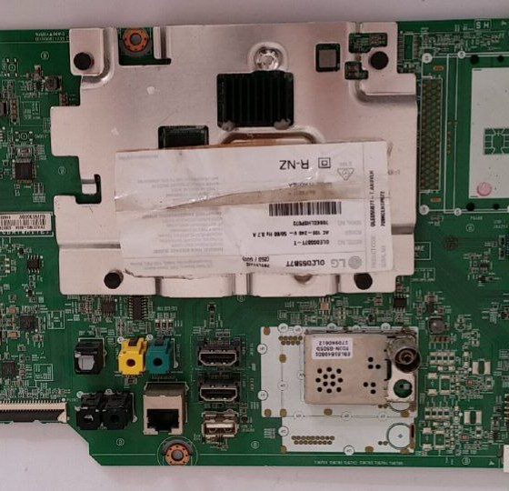 برد مین تلویزیون الجی OLED55B7T
